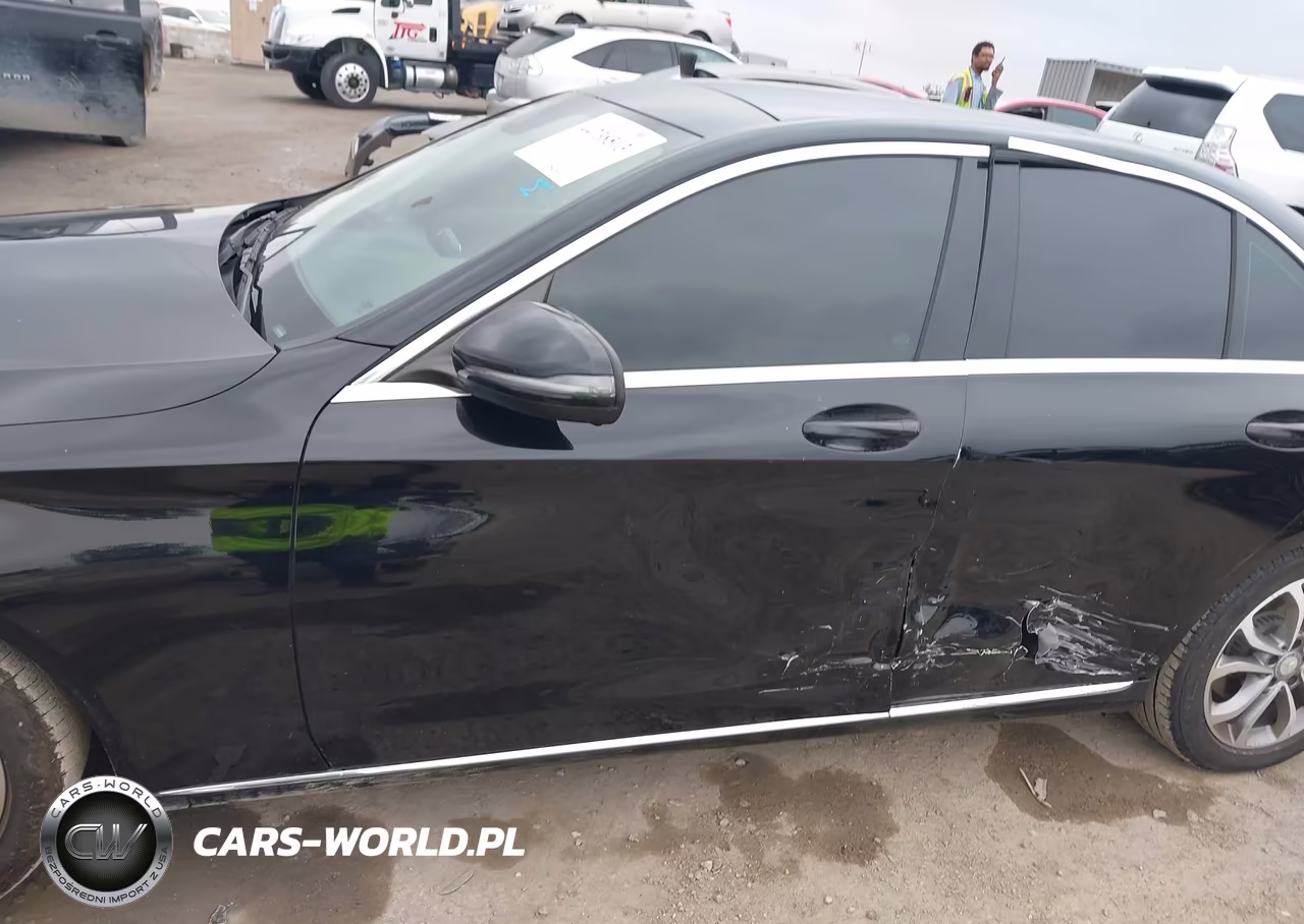 2017 Mercedes-Benz C 300 VIN:55SWF4JB0HU188675 - 6