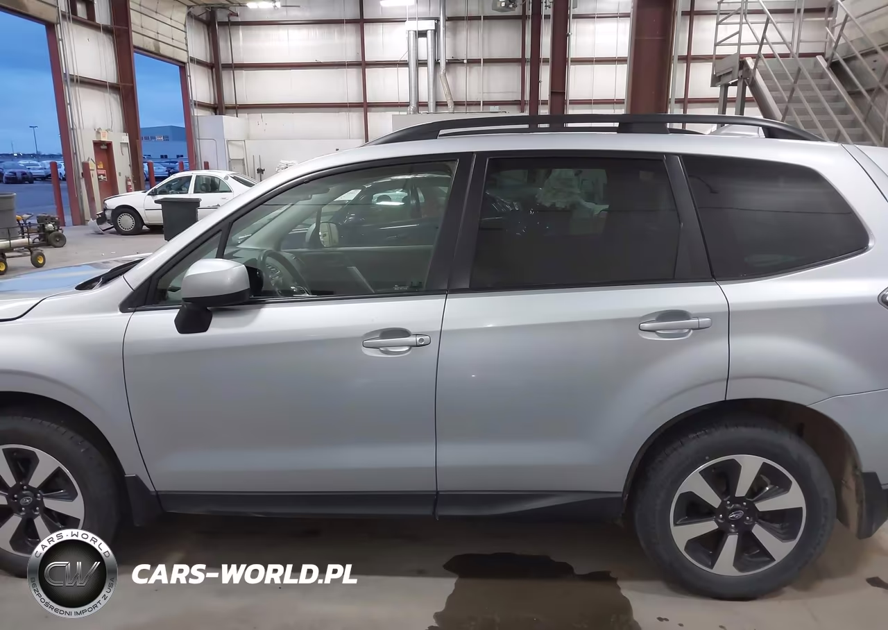 2018 Subaru Forester 2.5I Premium VIN:JF2SJAEC6JH458550 - 15
