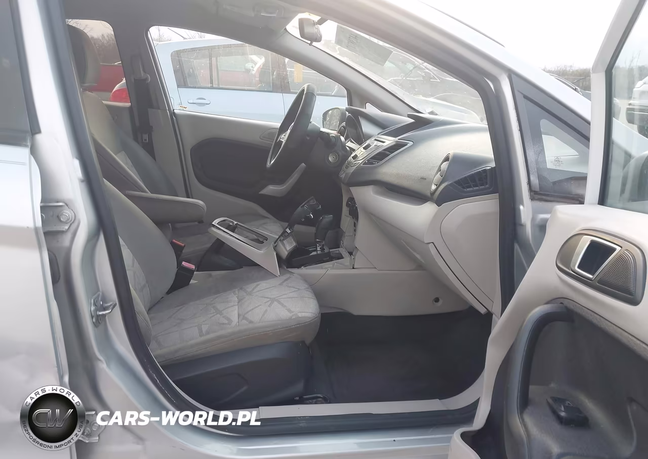 2013 Ford Fiesta Se VIN:3FADP4BJ0DM149284 - 5