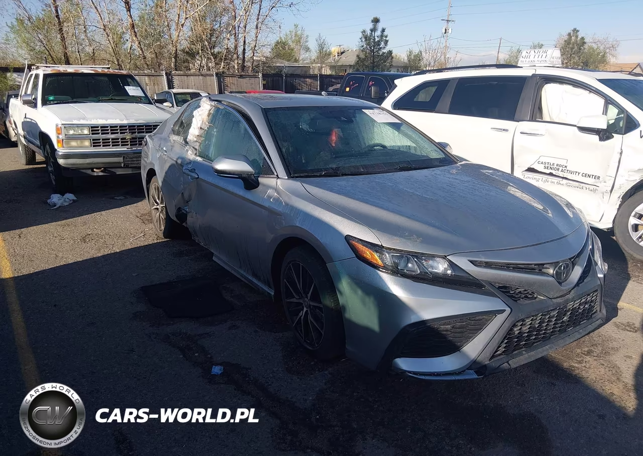 2022 Toyota Camry Se