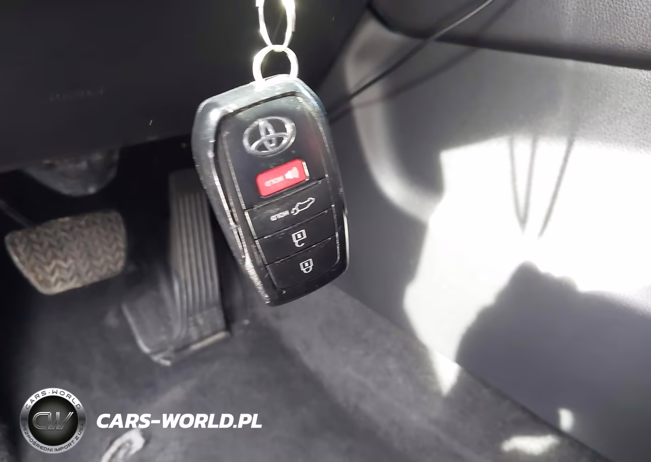 2024 Toyota Grand Highlander Xle VIN:5TDAAAB55RS043193 - 11