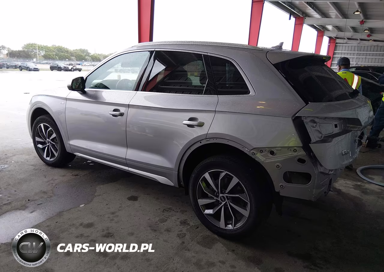 2023 Audi Q5 Premium Plus 45 Tfsi S Line Quattro VIN:WA1EAAFY6P2114230 - 3