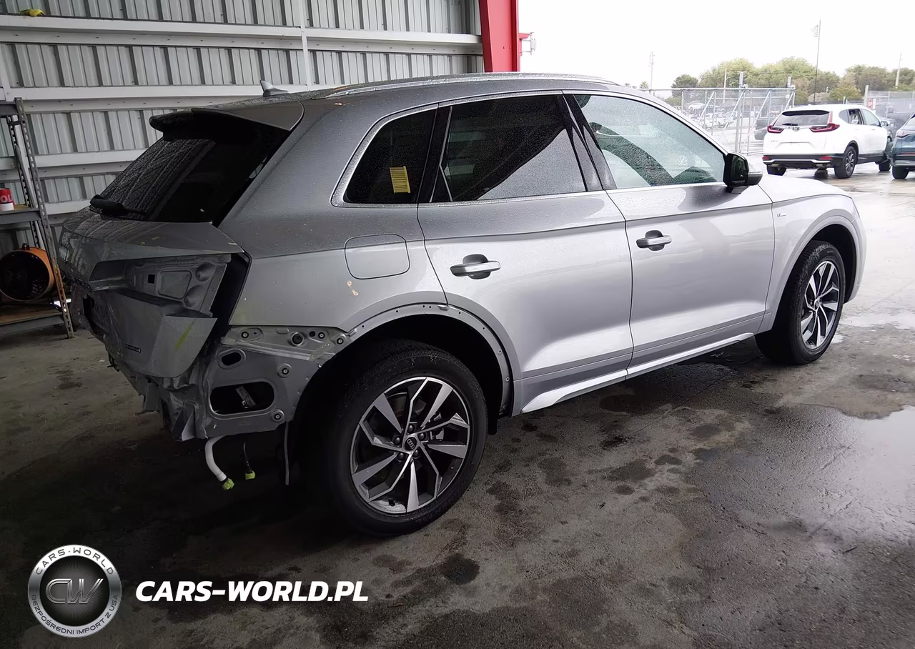 2023 Audi Q5 Premium Plus 45 Tfsi S Line Quattro VIN:WA1EAAFY6P2114230 - 4