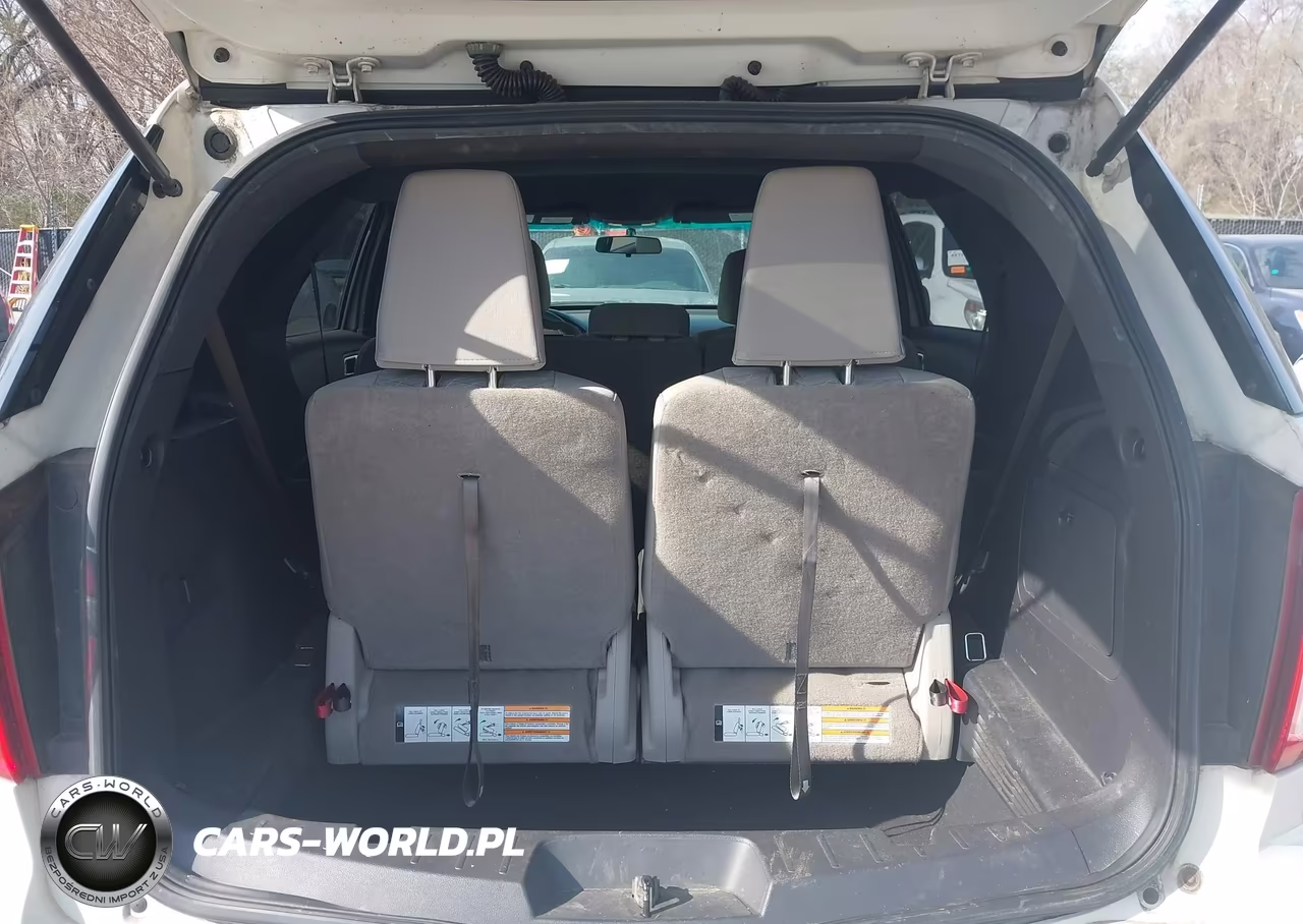 2011 Ford Explorer VIN:1FMHK8B86BGA39664 - 17