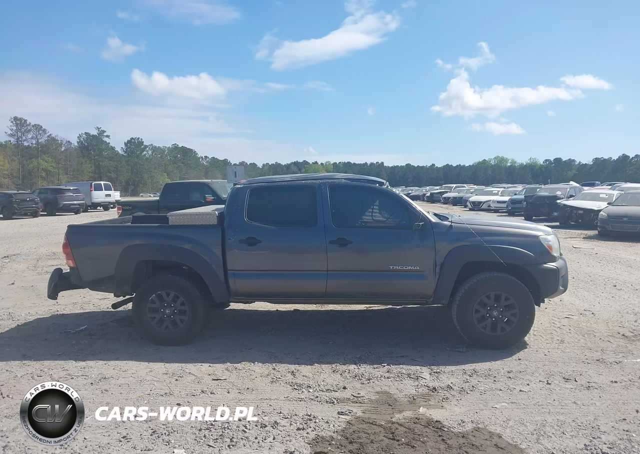 2013 Toyota Tacoma Prerunner VIN:5TFJX4GN0DX019136 - 13