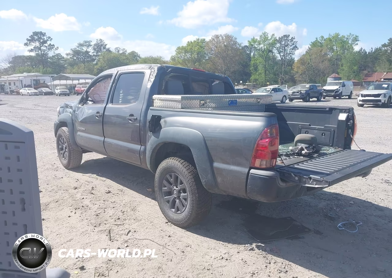 2013 Toyota Tacoma Prerunner VIN:5TFJX4GN0DX019136 - 3
