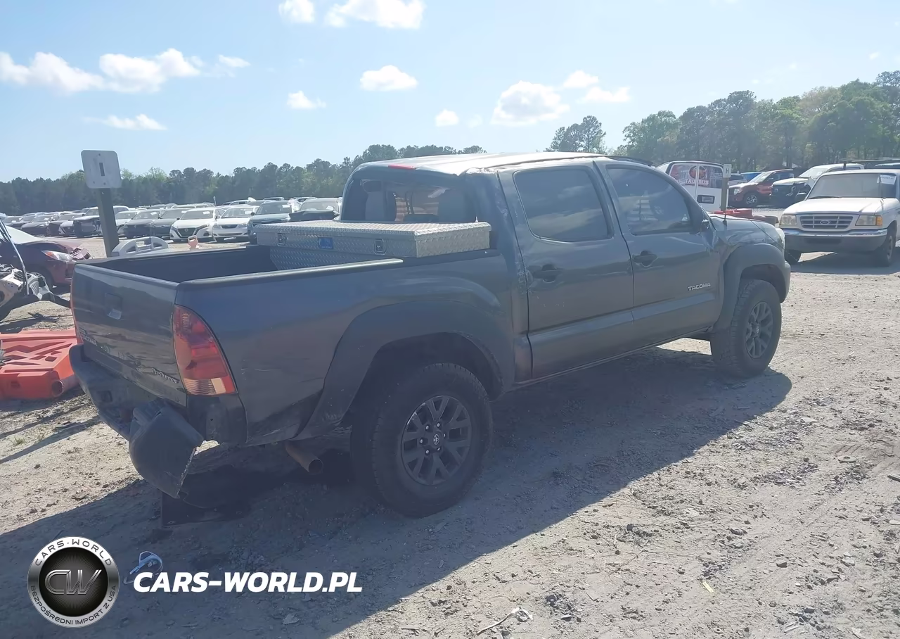 2013 Toyota Tacoma Prerunner VIN:5TFJX4GN0DX019136 - 4