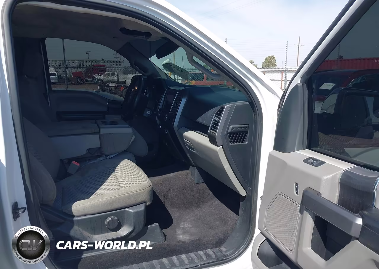 2019 Ford F-150 Xlt VIN:1FTEW1E46KFC11015 - 5
