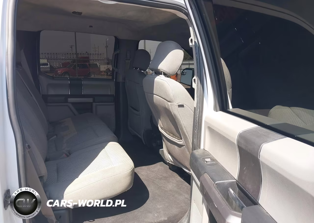2019 Ford F-150 Xlt VIN:1FTEW1E46KFC11015 - 8