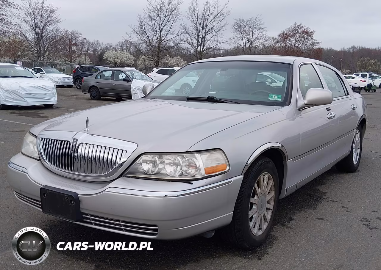2006 Lincoln Town Car Designer Series VIN:1LNHM83W96Y609471 - 2