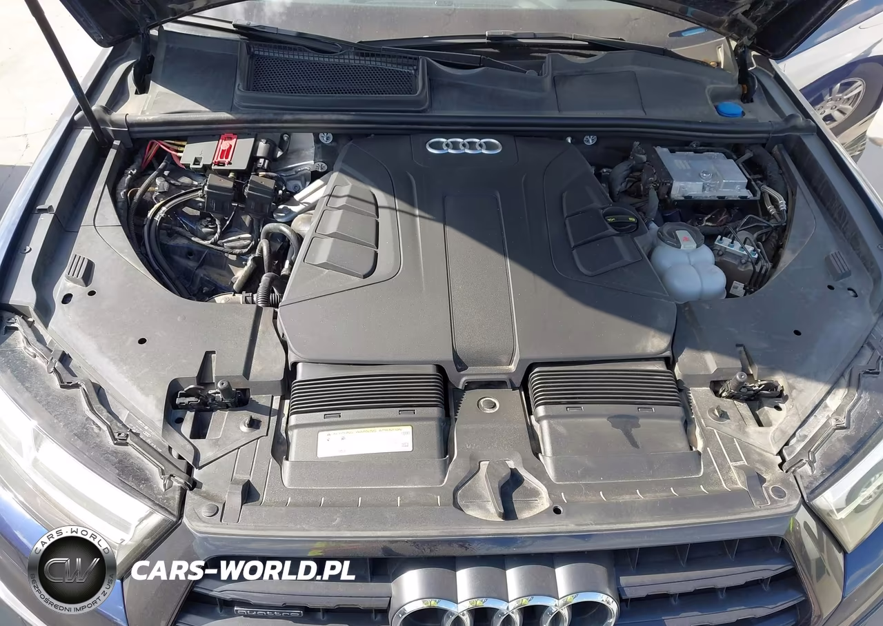 2019 Audi Q7 55 Premium VIN:WA1VABF73KD029453 - 10