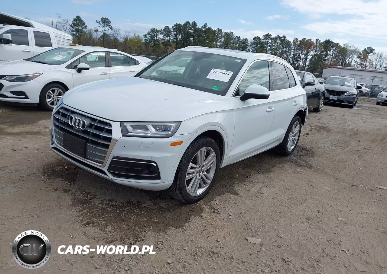 2019 Audi Q5 45 Premium VIN:WA1CNAFY0K2118097 - 2