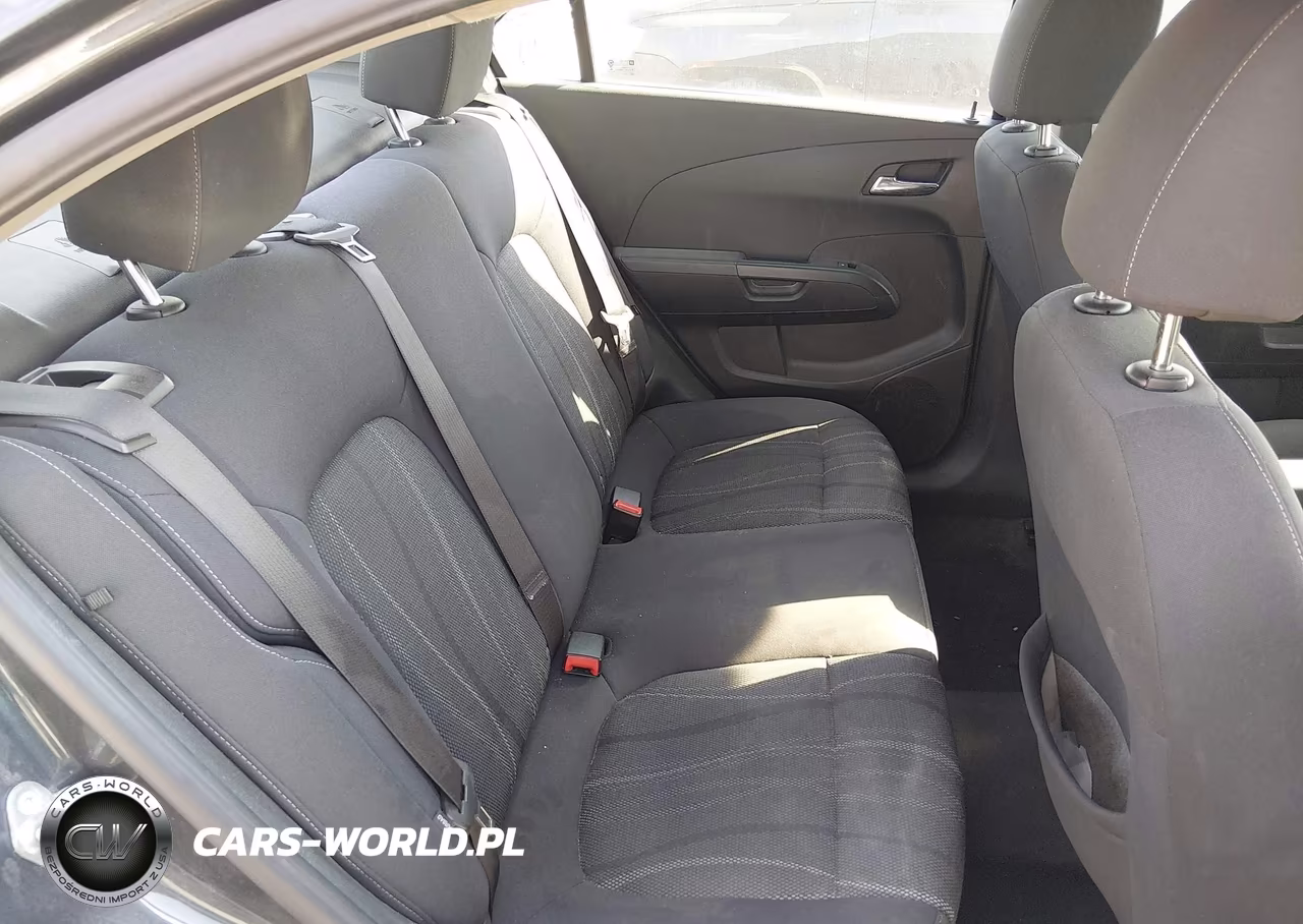 2018 Chevrolet Sonic Lt Auto VIN:1G1JD5SH5J4101241 - 8