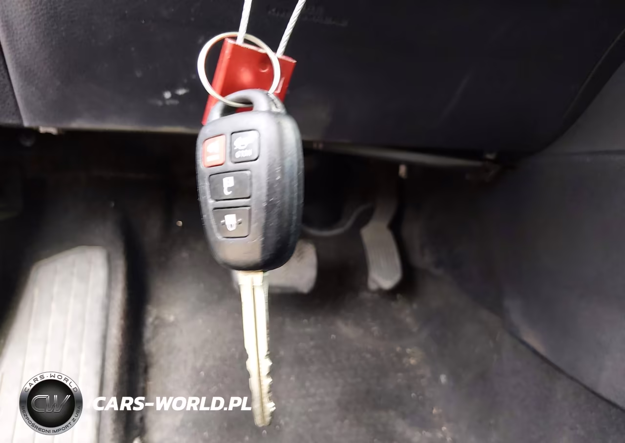 2016 Toyota Corolla Le VIN:2T1BURHE1GC726550 - 11