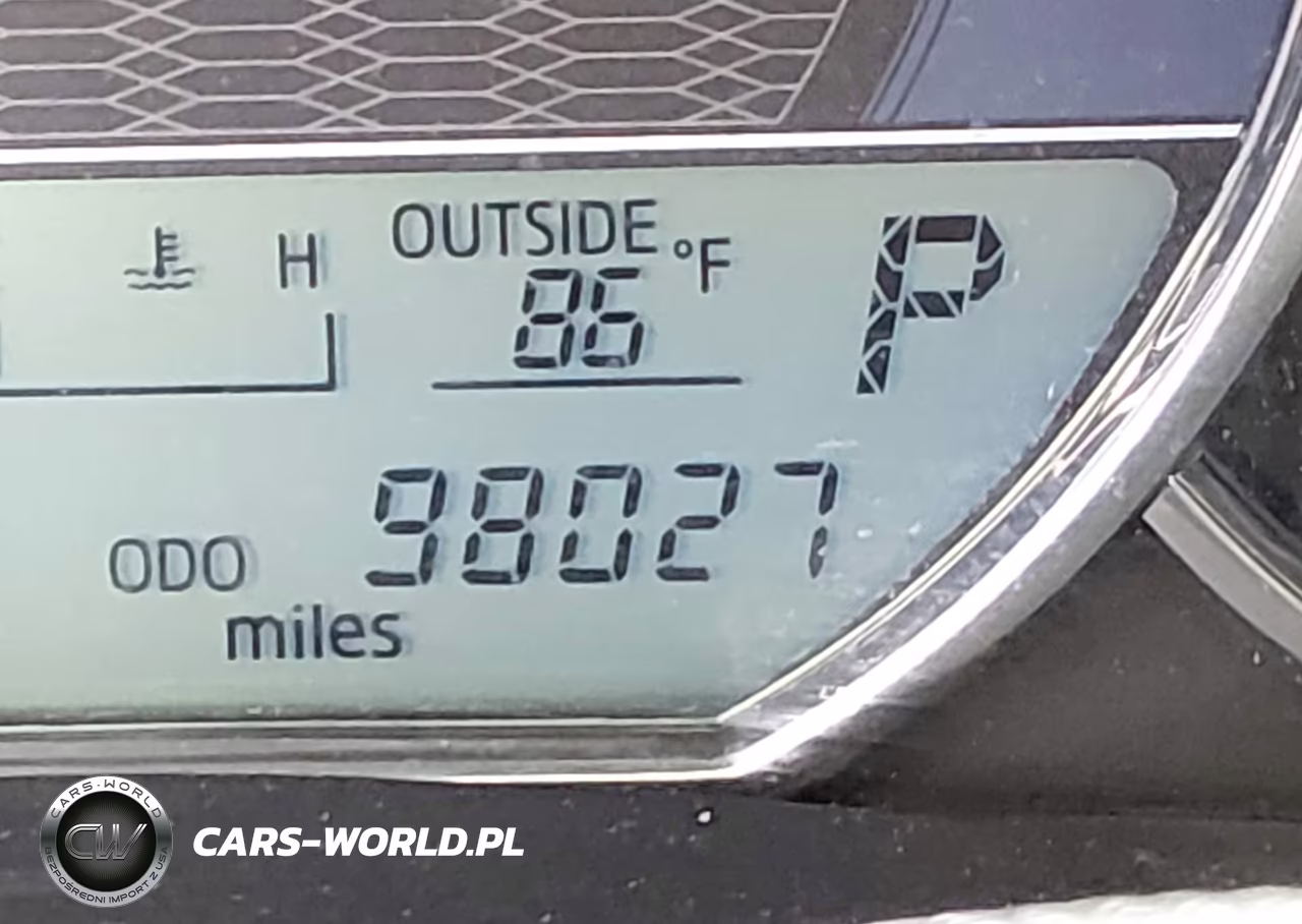 2016 Toyota Corolla Le VIN:2T1BURHE1GC726550 - 16