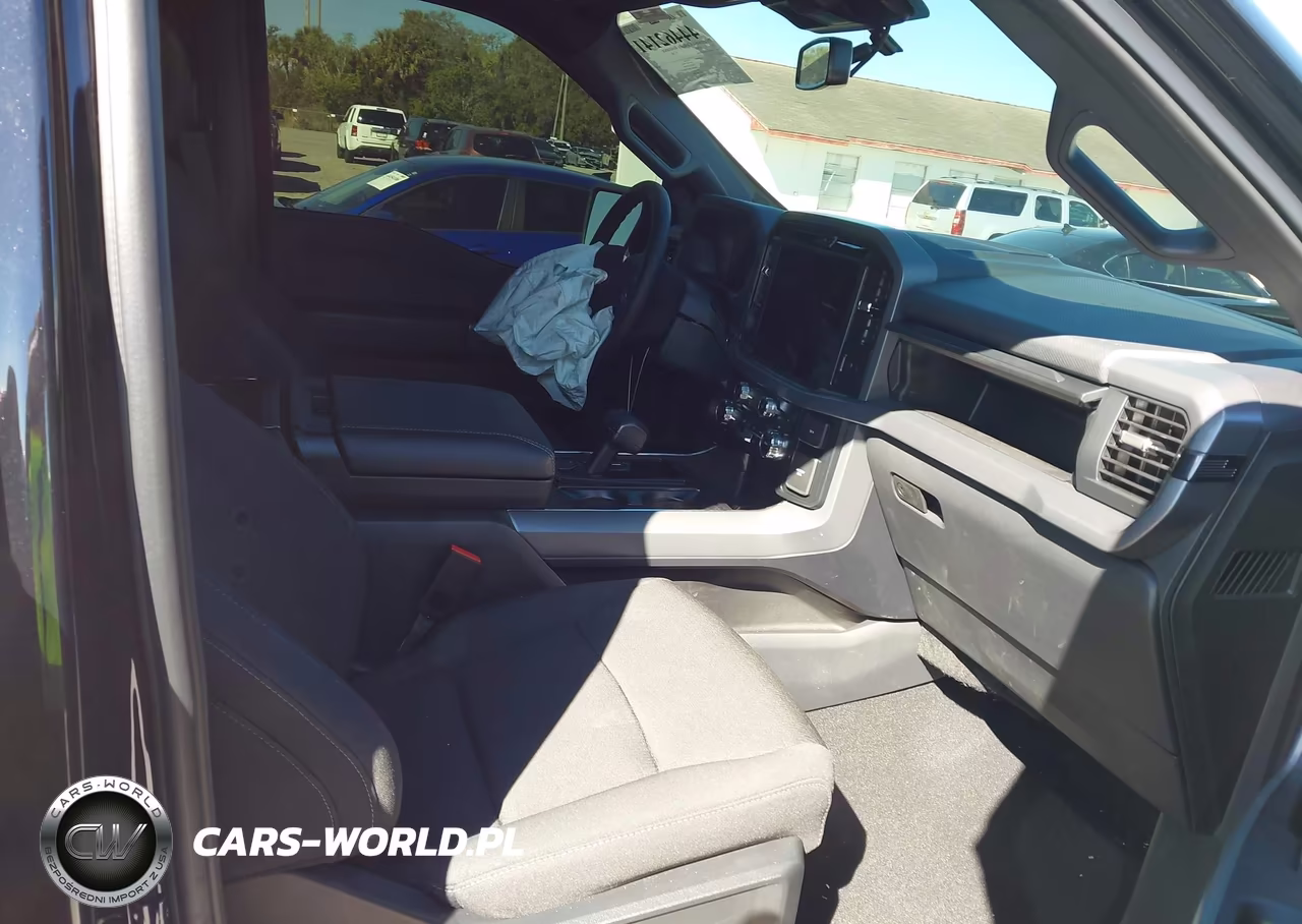 2025 Ford F-150 Xlt VIN:1FTFW3LD6SFB90184 - 5