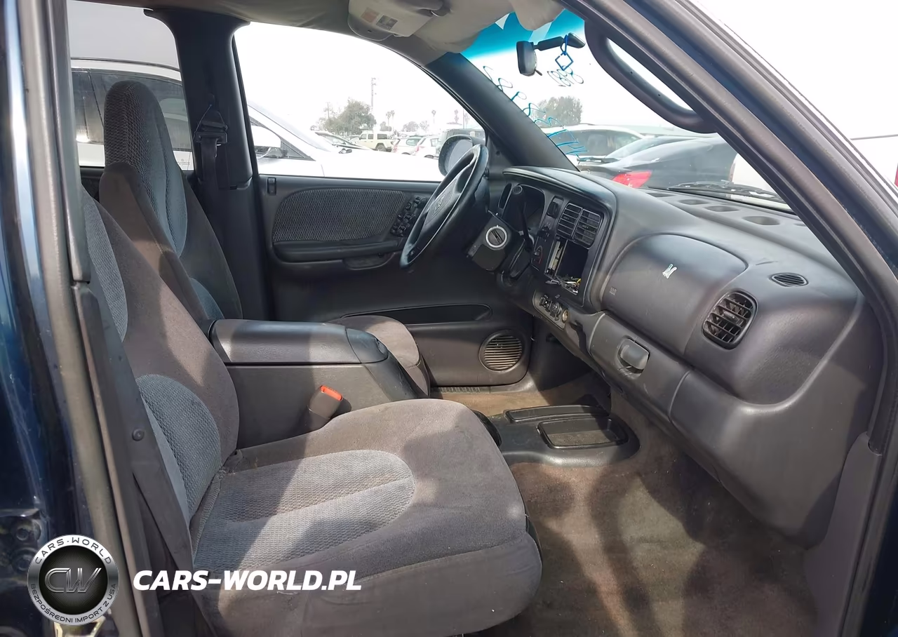 1999 Dodge Durango VIN:1B4HR28Y2XF658177 - 5