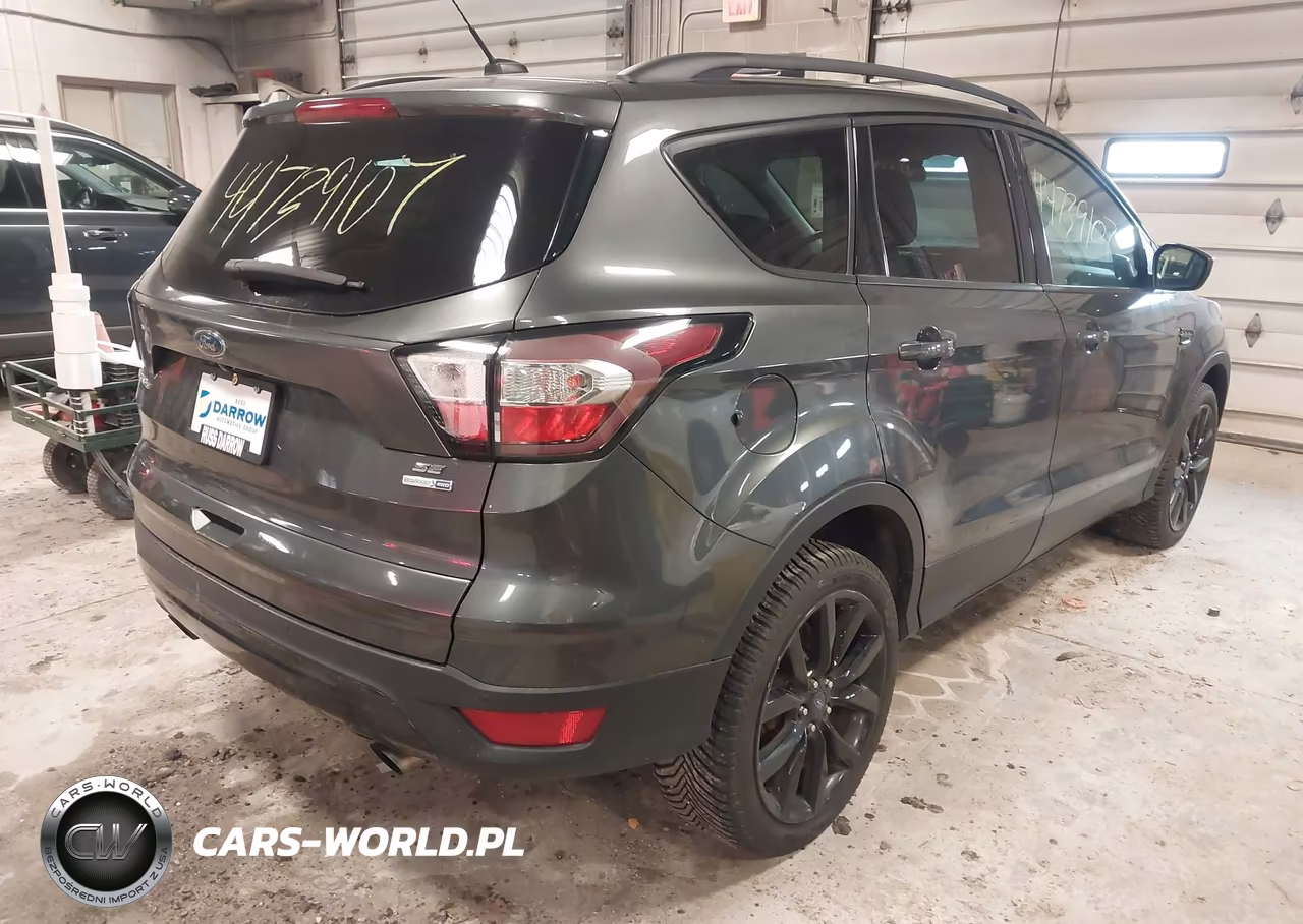 2017 Ford Escape Se VIN:1FMCU9GD5HUD93024 - 4