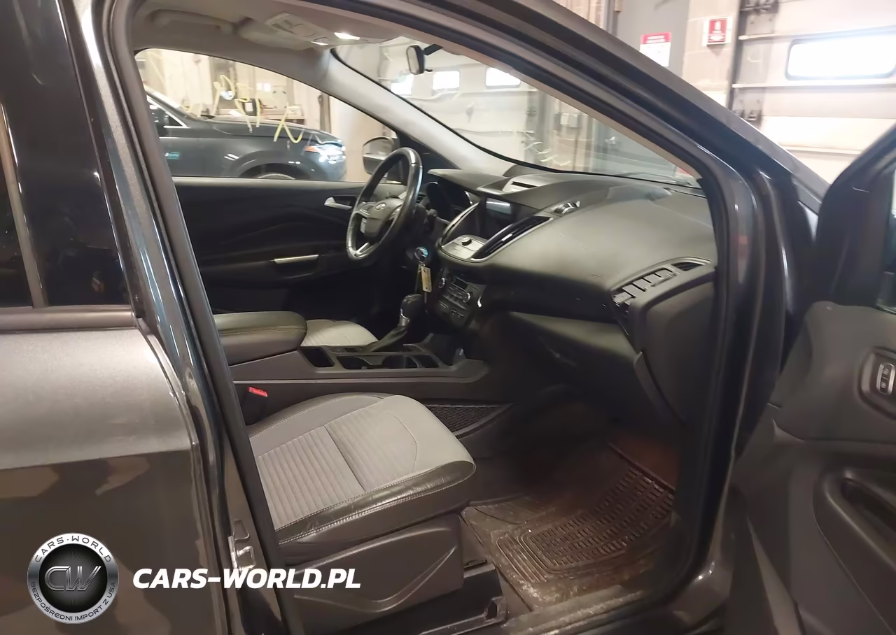 2017 Ford Escape Se VIN:1FMCU9GD5HUD93024 - 5