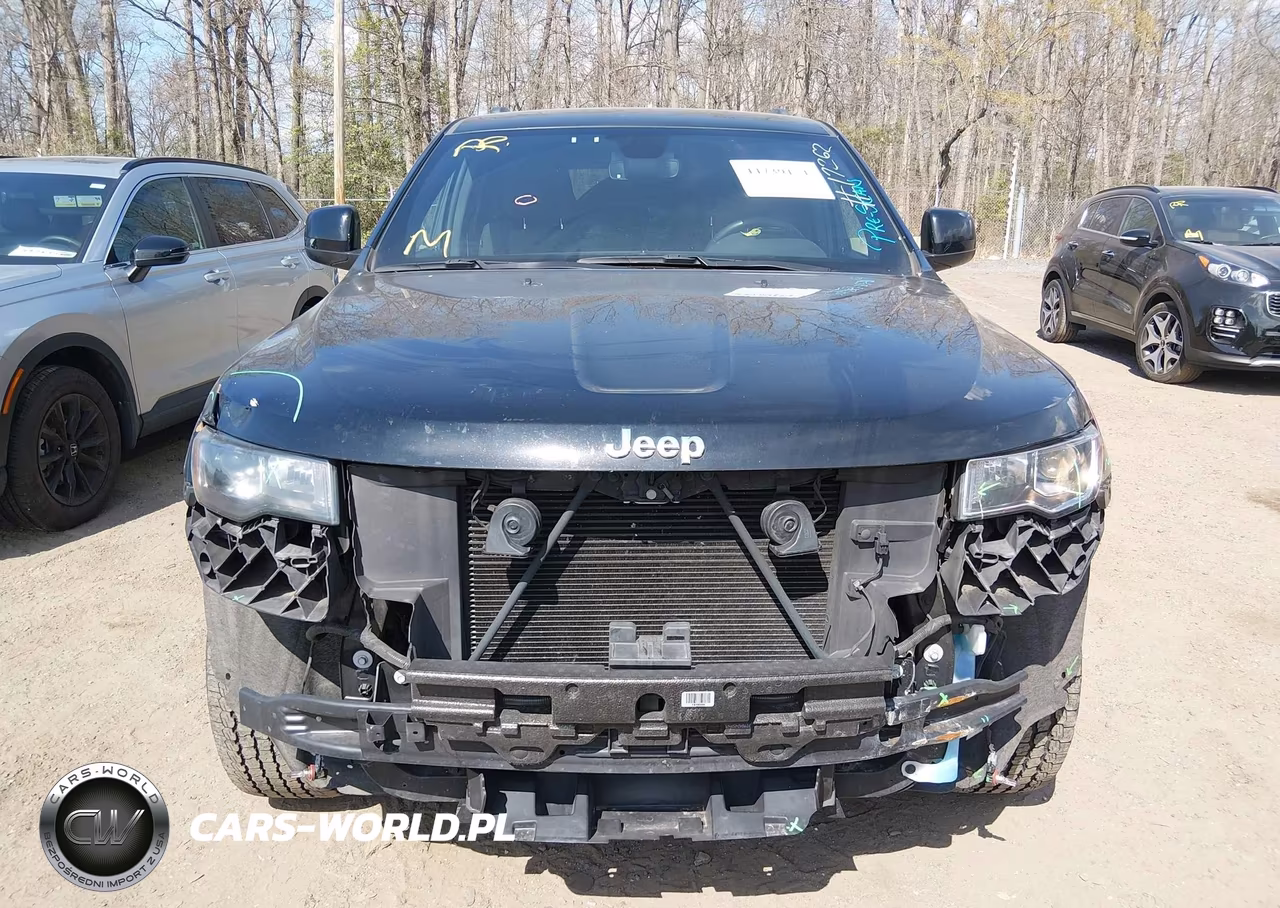2019 Jeep Grand Cherokee Laredo E 4X4 VIN:1C4RJFAGXKC564971 - 13
