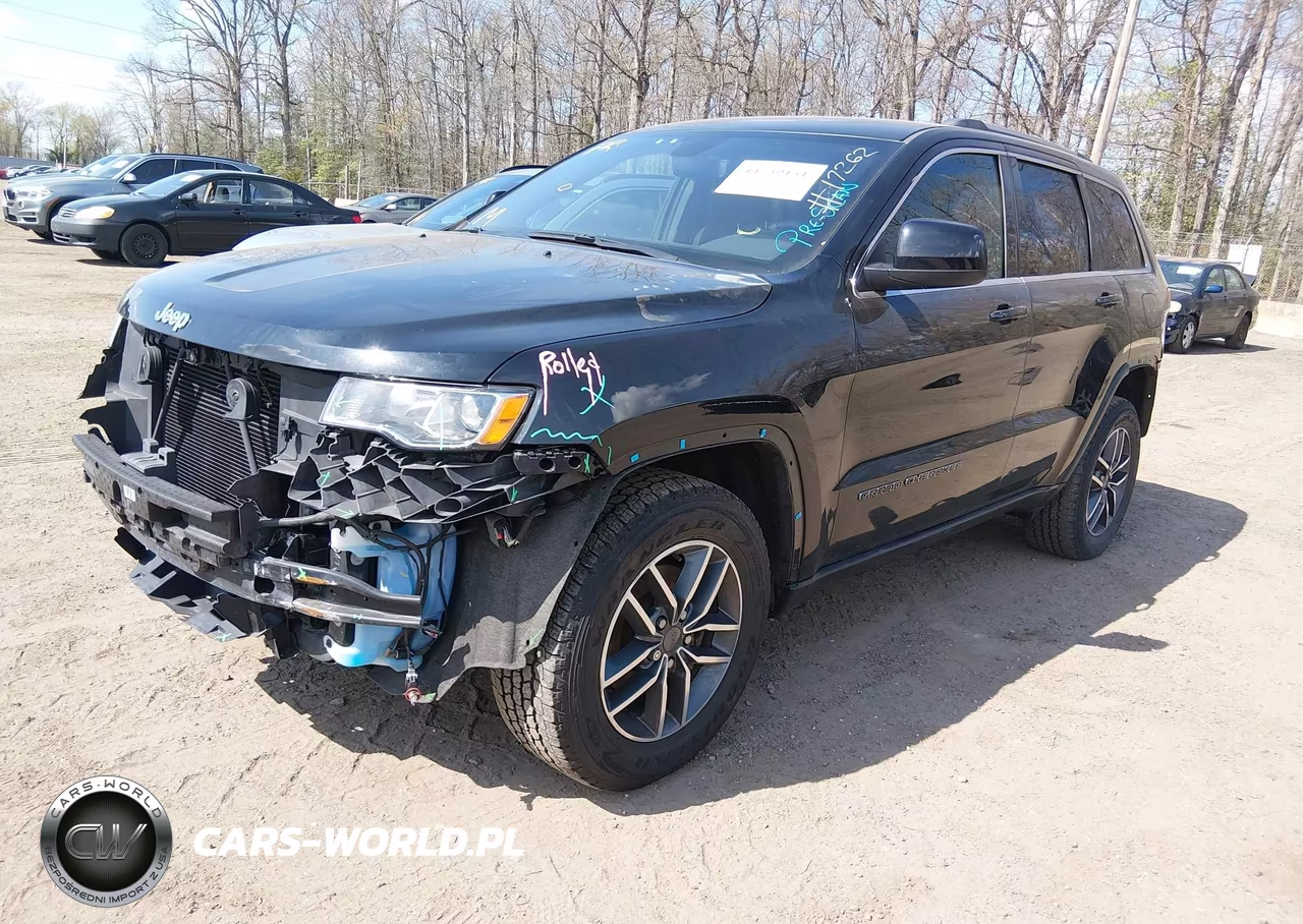 2019 Jeep Grand Cherokee Laredo E 4X4 VIN:1C4RJFAGXKC564971 - 2