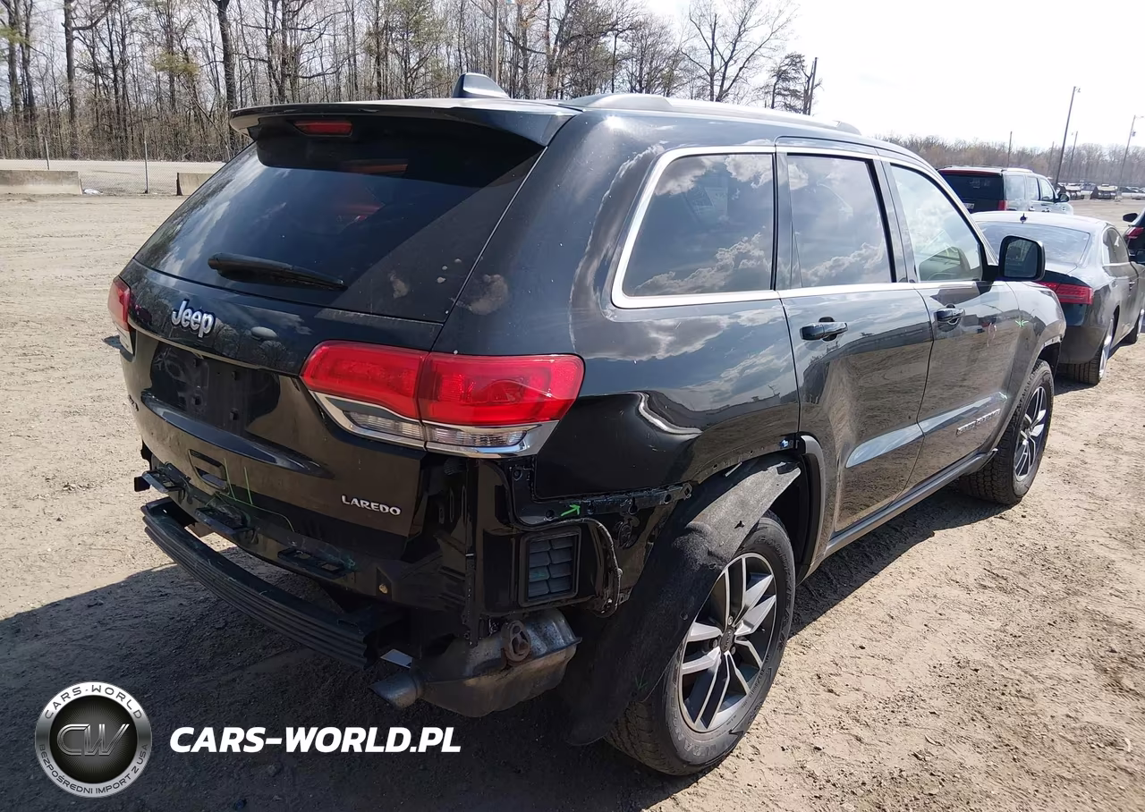 2019 Jeep Grand Cherokee Laredo E 4X4 VIN:1C4RJFAGXKC564971 - 4