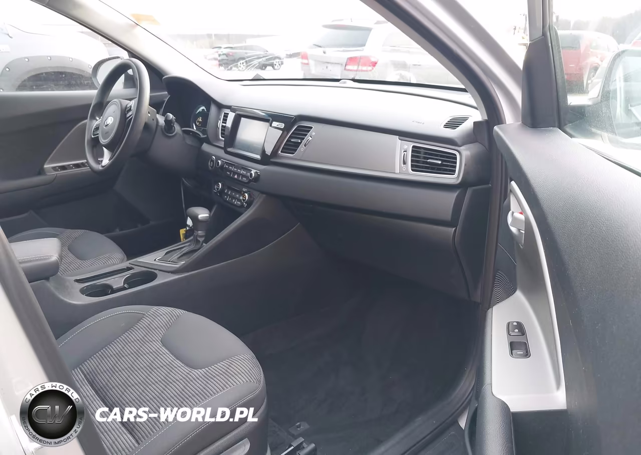 2019 Kia Niro Lx VIN:KNDCB3LC1K5240789 - 5