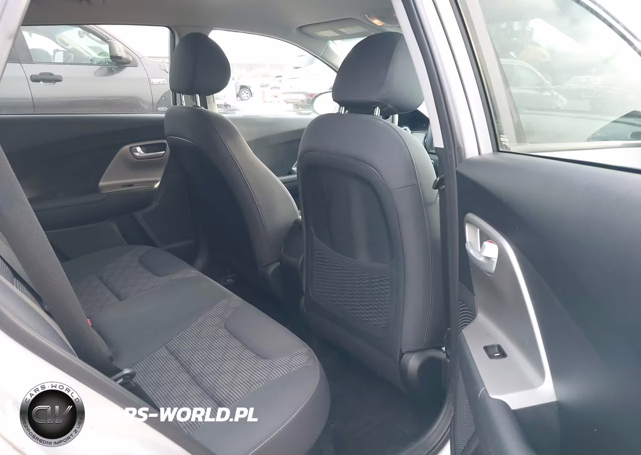 2019 Kia Niro Lx VIN:KNDCB3LC1K5240789 - 8