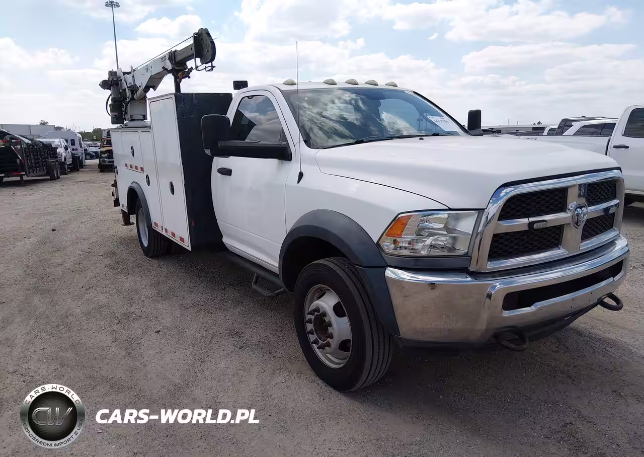 2014 Ram 5500 Chassis Tradesman-Slt