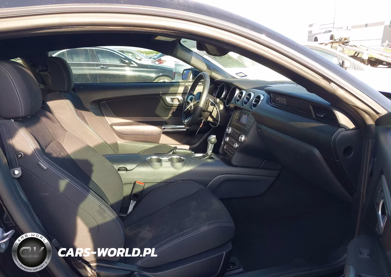 2020 Ford Mustang Ecoboost Fastback VIN:1FA6P8TH8L5184302 - 5