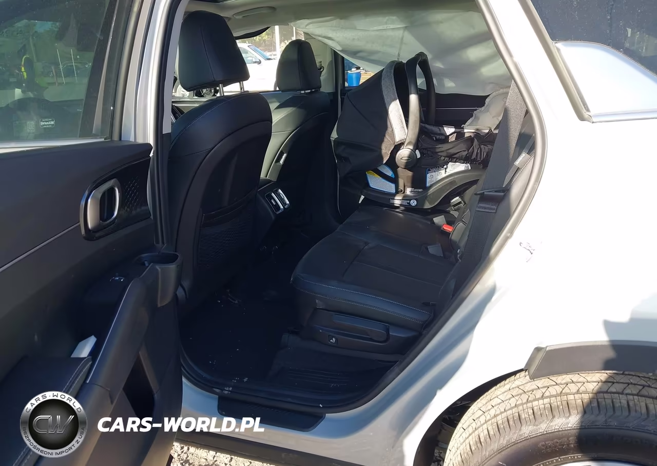 2026 Kia Sorento S VIN:5XYRL4JC7TG427334 - 8