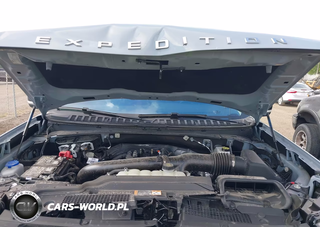 2025 Ford Expedition Active VIN:1FMJU1H80SEA59091 - 10