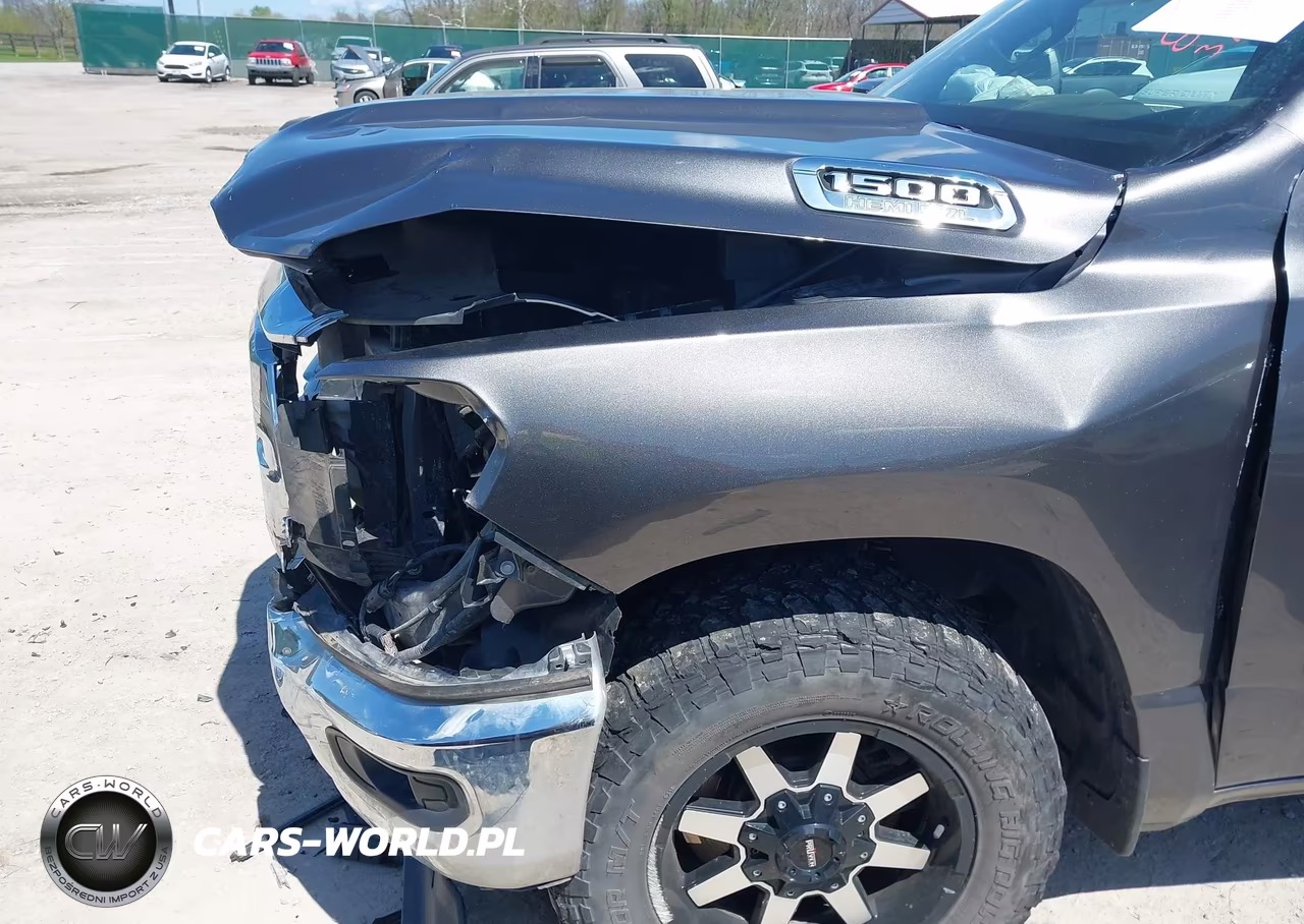 2019 Ram 1500 Big Horn-Lone Star 4X4 5'7 Box VIN:1C6SRFFT0KN714470 - 17