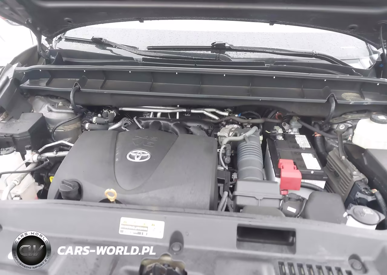 2022 Toyota Highlander Xle VIN:5TDHZRBH6NS576051 - 10