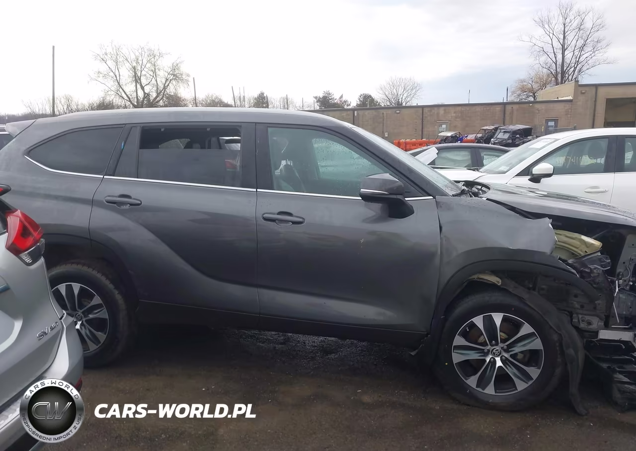 2022 Toyota Highlander Xle VIN:5TDHZRBH6NS576051 - 14