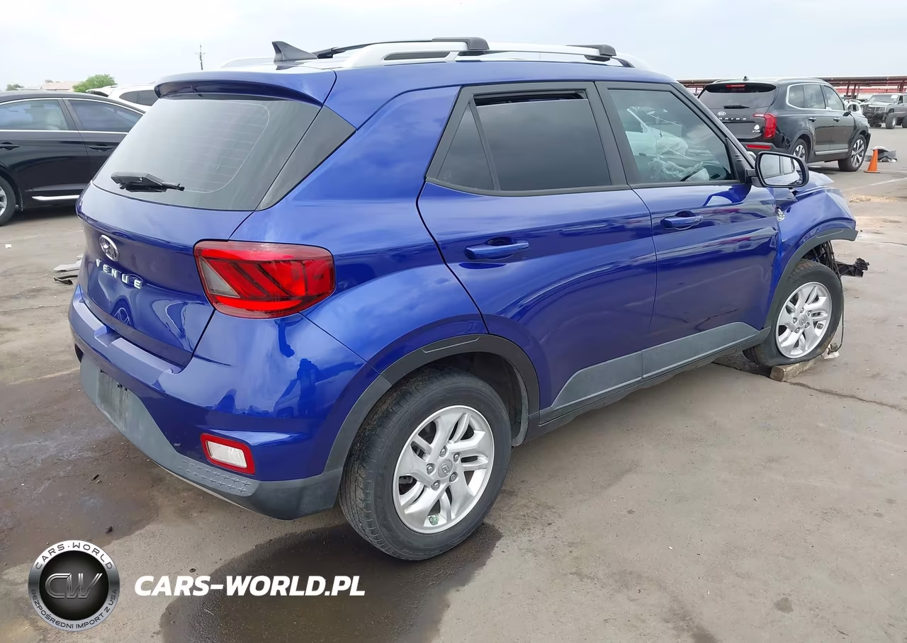 2020 Hyundai Venue Sel VIN:KMHRC8A32LU047254 - 4