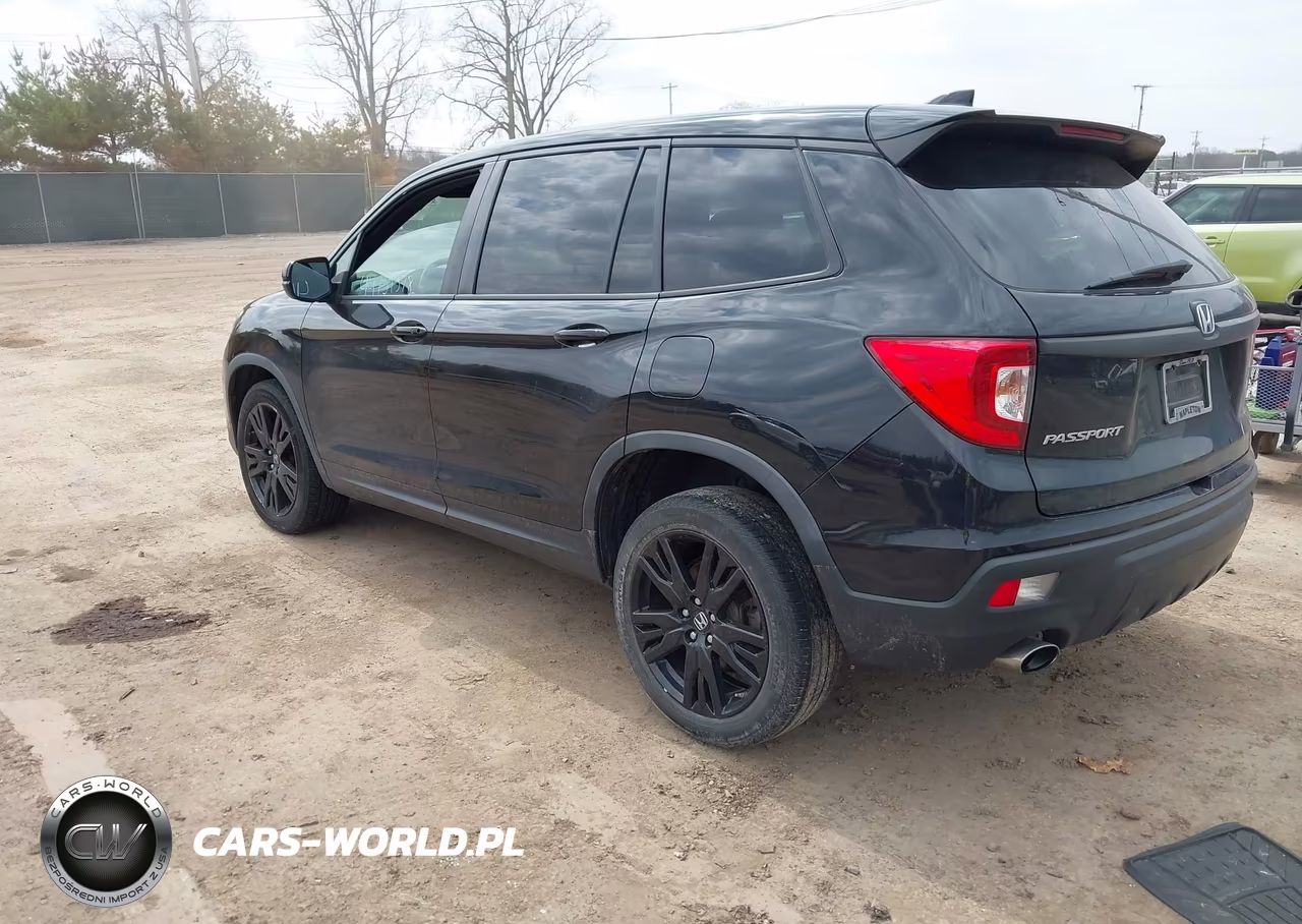 2020 Honda Passport Awd Sport VIN:5FNYF8H29LB000462 - 3
