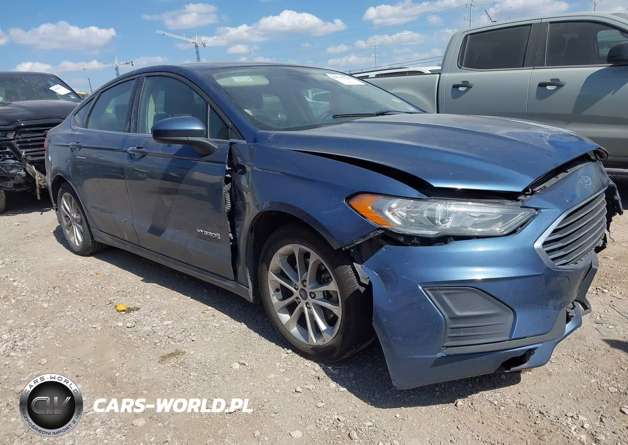 2019 Ford Fusion Hybrid Se