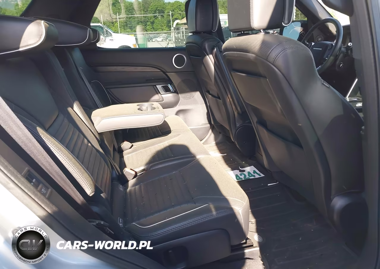 2019 Land Rover Discovery Hse Luxury VIN:SALRT2RV1K2408726 - 8