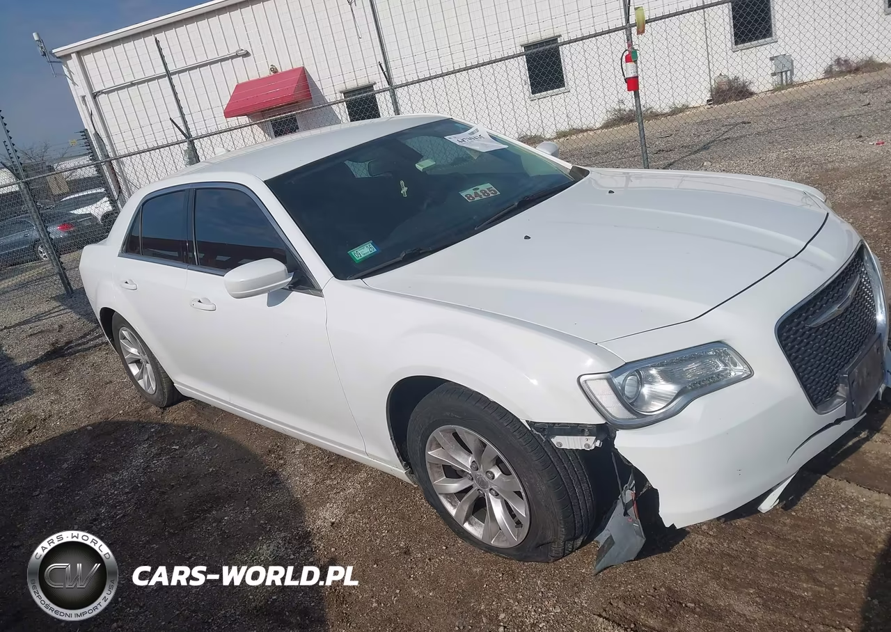 2018 Chrysler 300 Touring