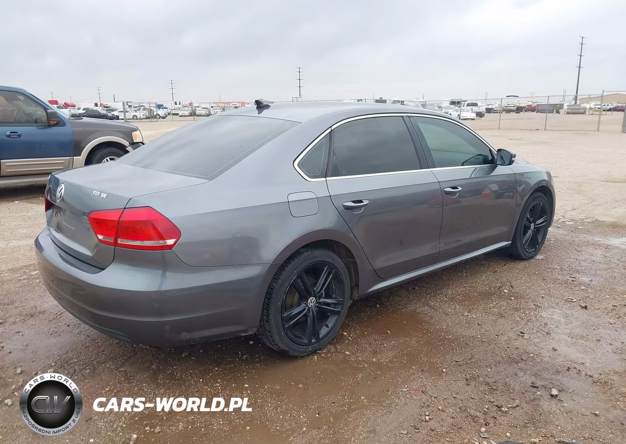 2015 Volkswagen Passat 2.0L Tdi Se VIN:1VWBV7A39FC090961 - 4