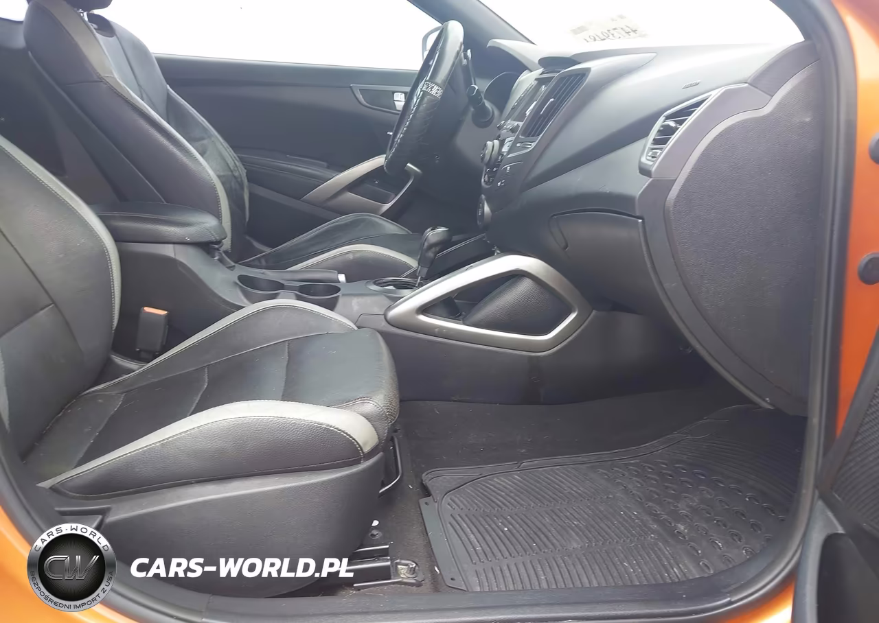 2016 Hyundai Veloster Turbo VIN:KMHTC6AEXGU281353 - 5
