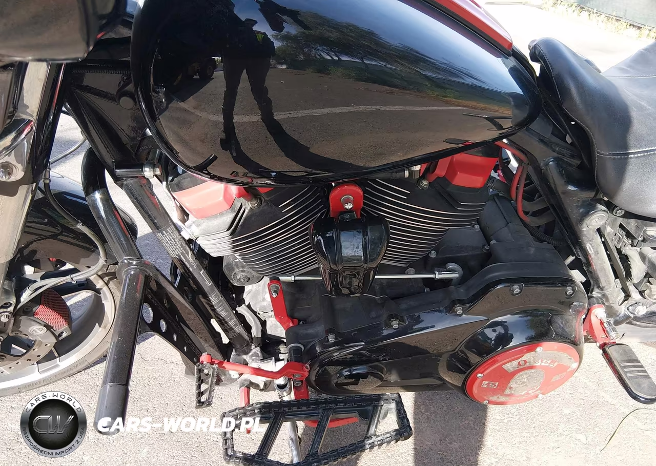 2017 Harley-Davidson Flhxs Street Glide Special VIN:1HD1KRC18HB611075 - 9