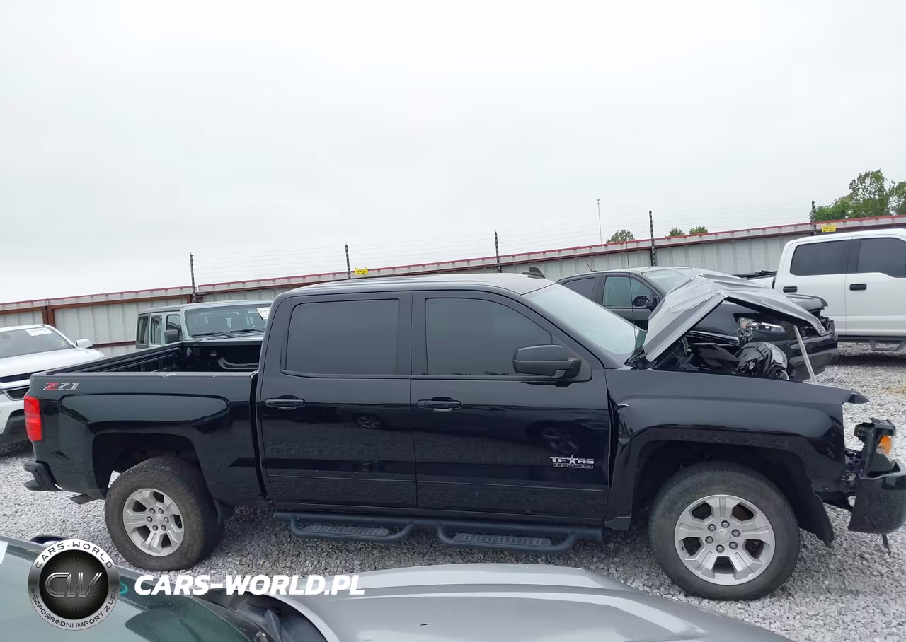 2018 Chevrolet Silverado 1500 2Lt VIN:3GCUKREC2JG522872 - 13