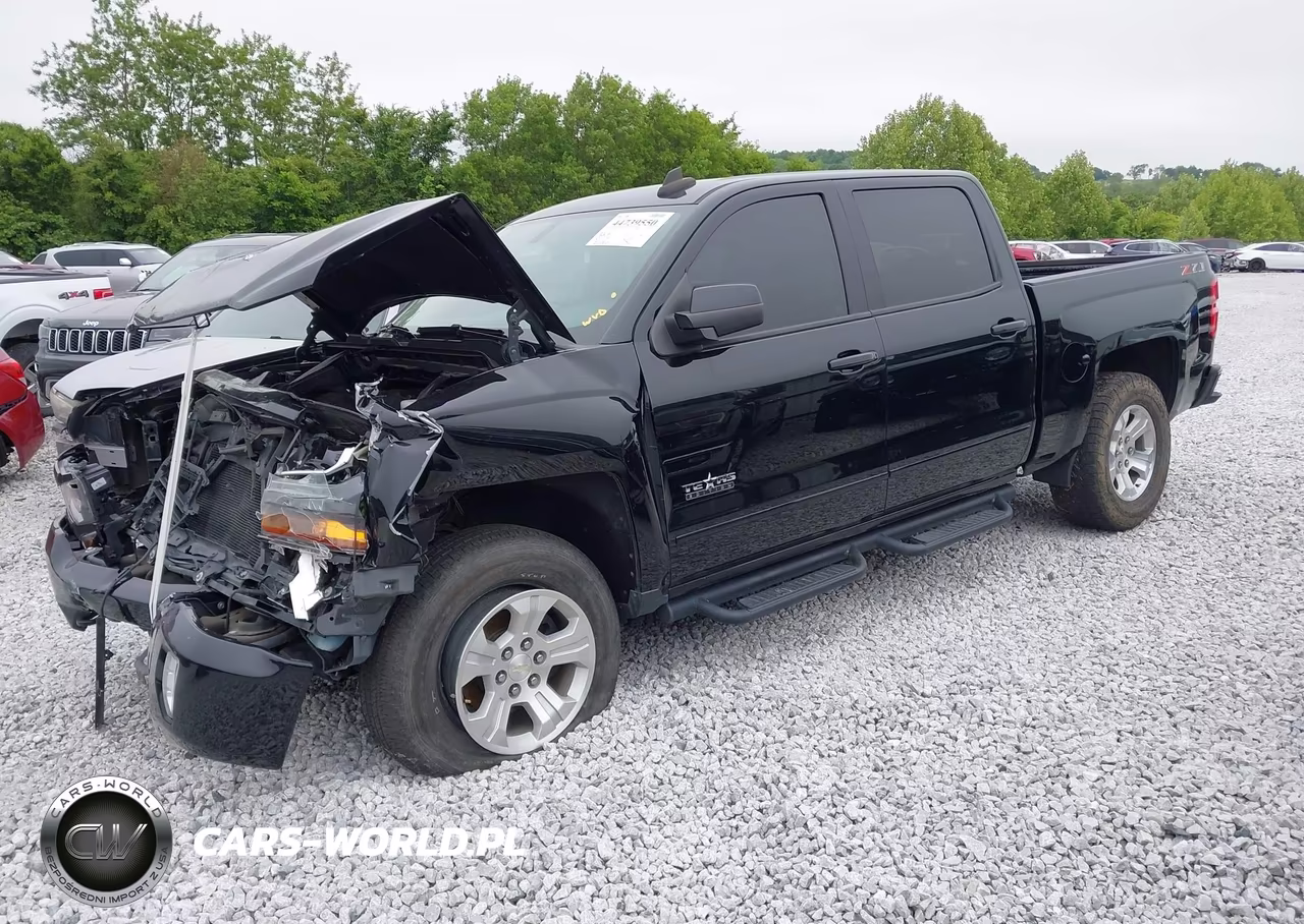 2018 Chevrolet Silverado 1500 2Lt VIN:3GCUKREC2JG522872 - 2