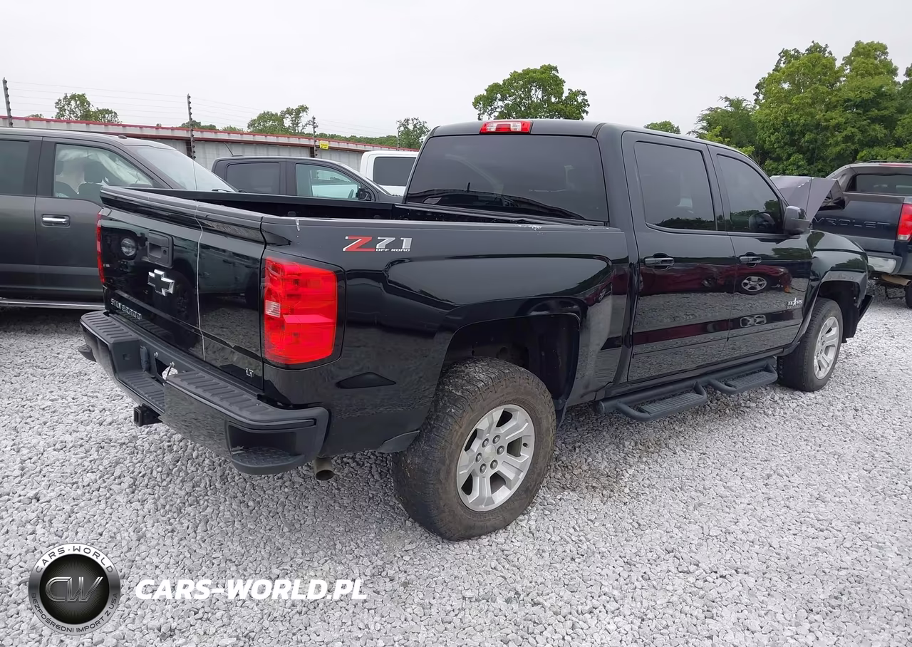 2018 Chevrolet Silverado 1500 2Lt VIN:3GCUKREC2JG522872 - 4