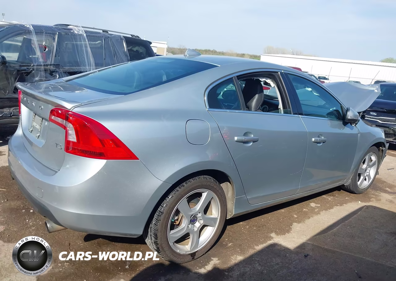 2013 Volvo S60 T5 VIN:YV1612FS8D2219630 - 13