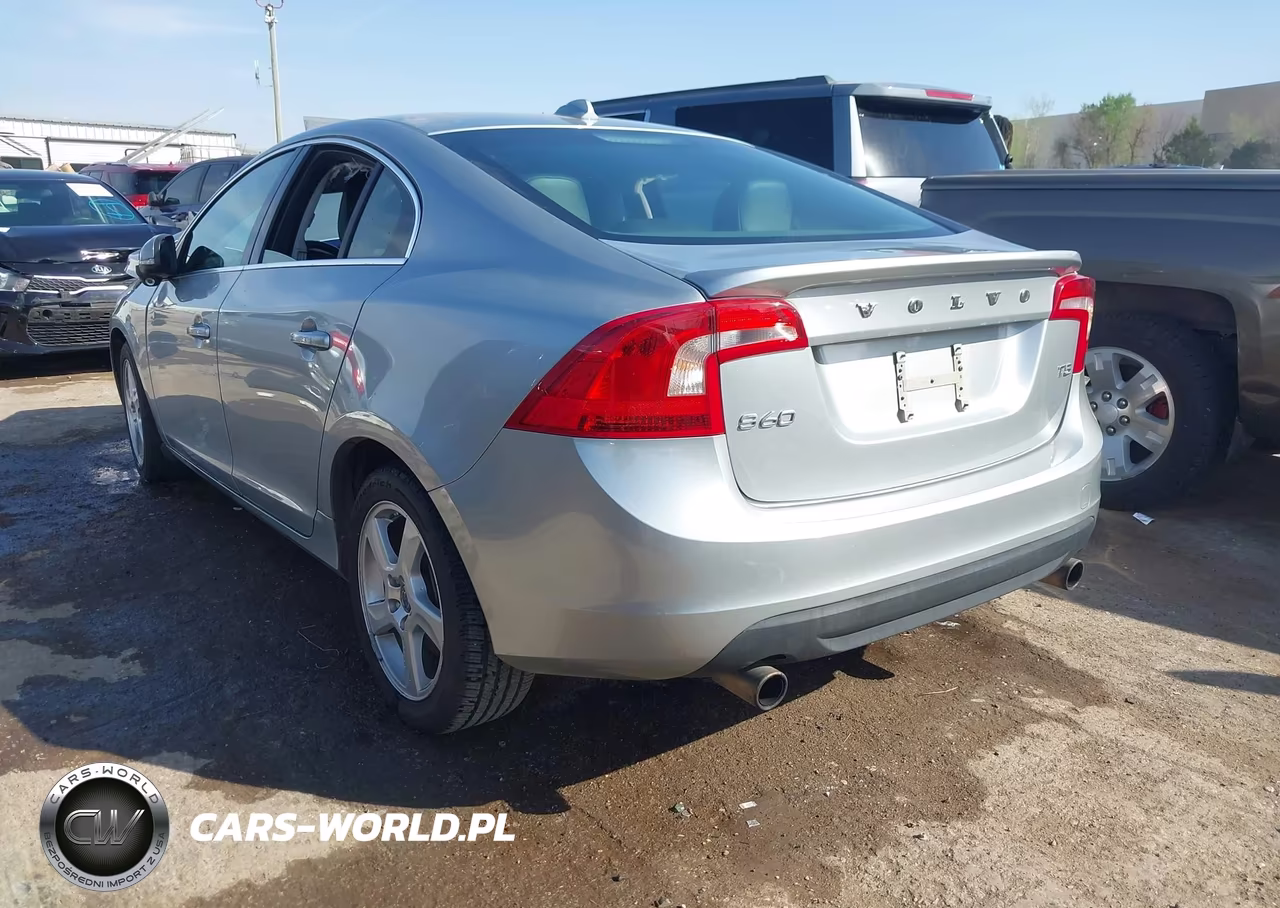 2013 Volvo S60 T5 VIN:YV1612FS8D2219630 - 3