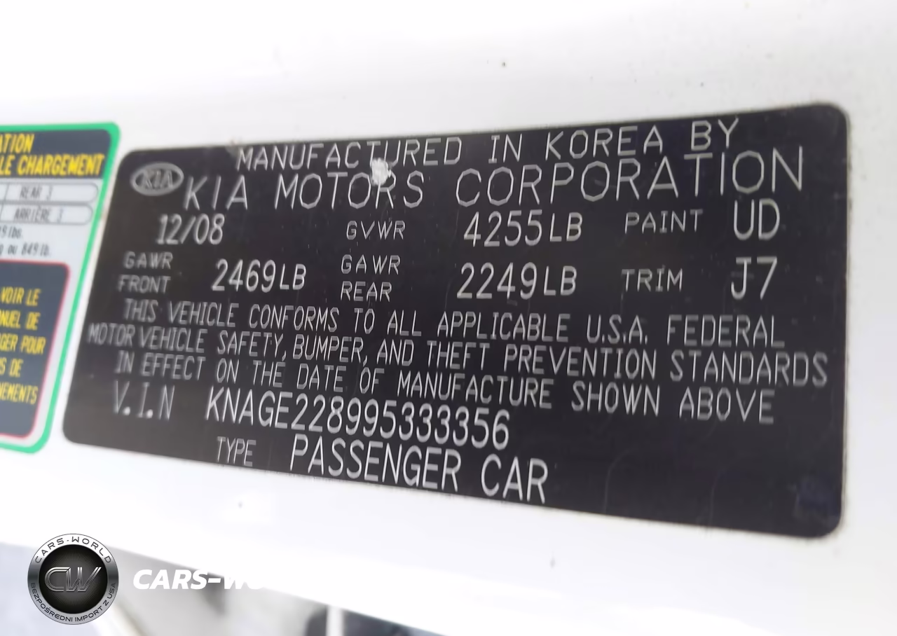 2009 Kia Optima Lx VIN:KNAGE228995333356 - 9