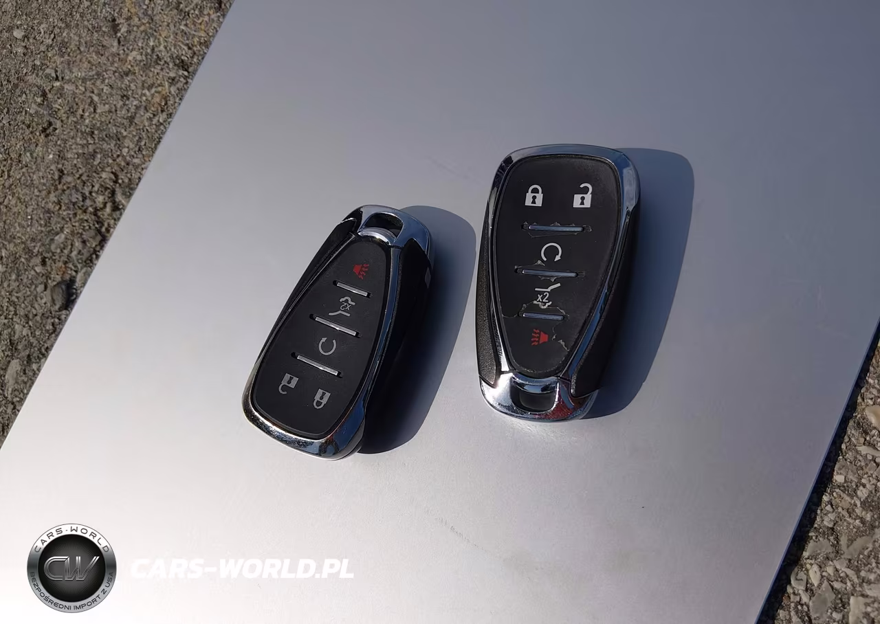 2019 Chevrolet Equinox Premier VIN:3GNAXYEX8KL124809 - 11